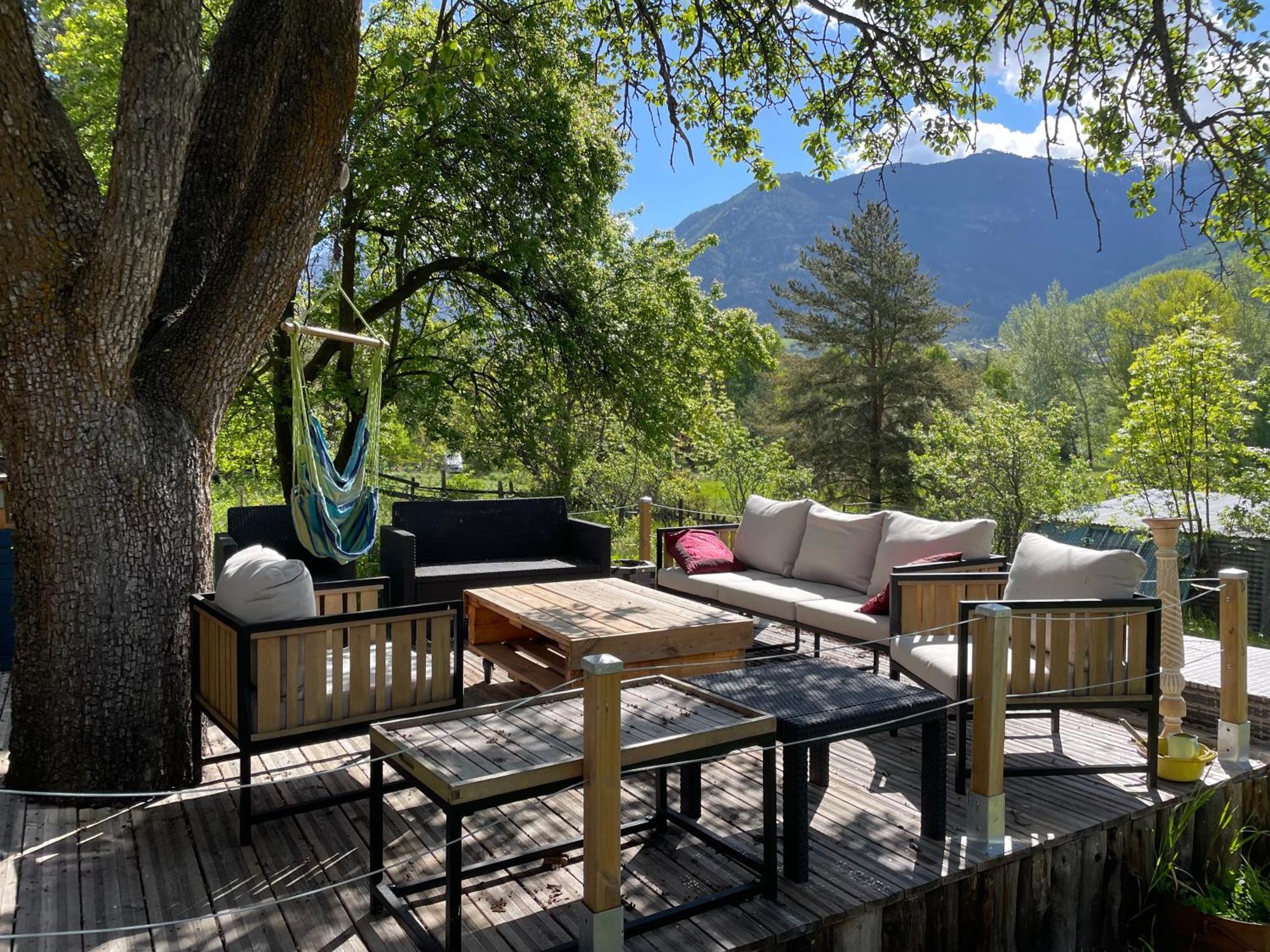 Appartement Dans Une Maison De Pays Briancon  Exterior photo